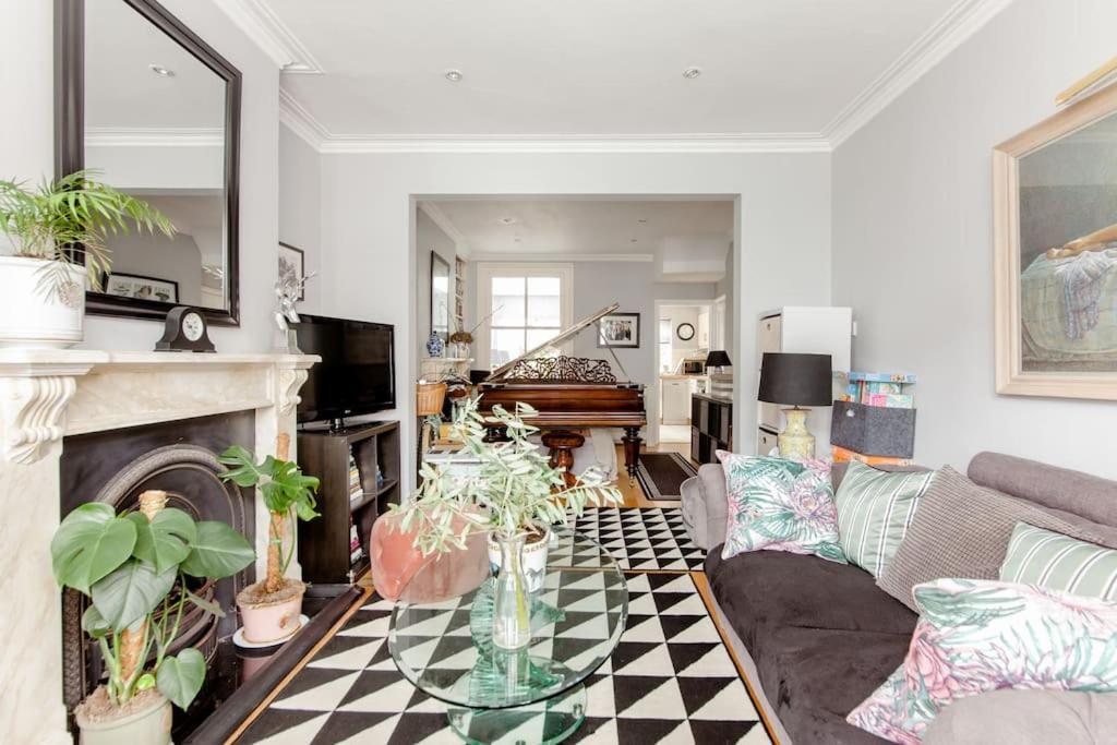 リッチモンドWindsor Road Retreatアパートメント エクステリア 写真